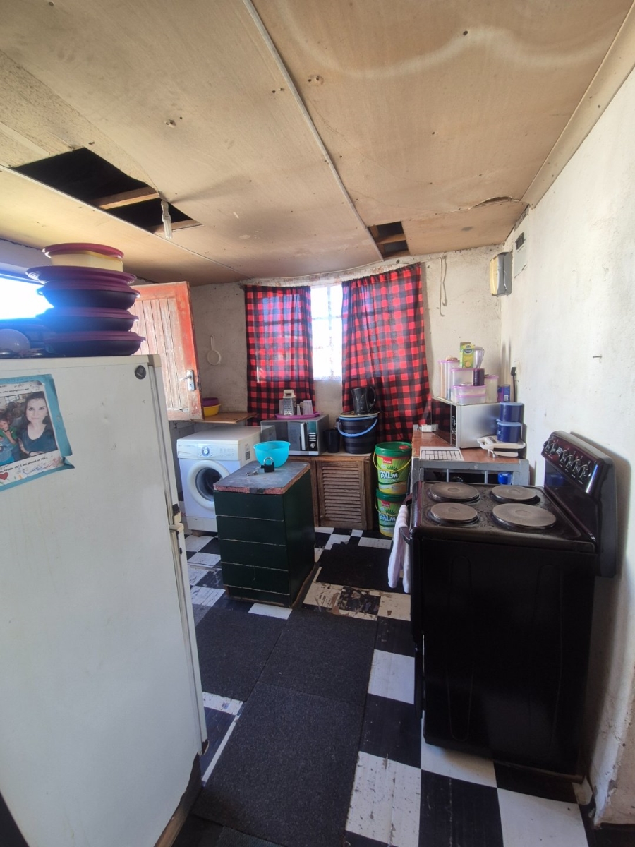 2 Bedroom Property for Sale in Kwazakhele Eastern Cape